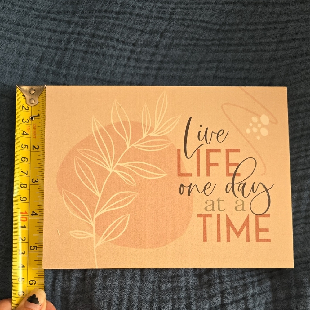Inspirational Wall Art with Leaf Design